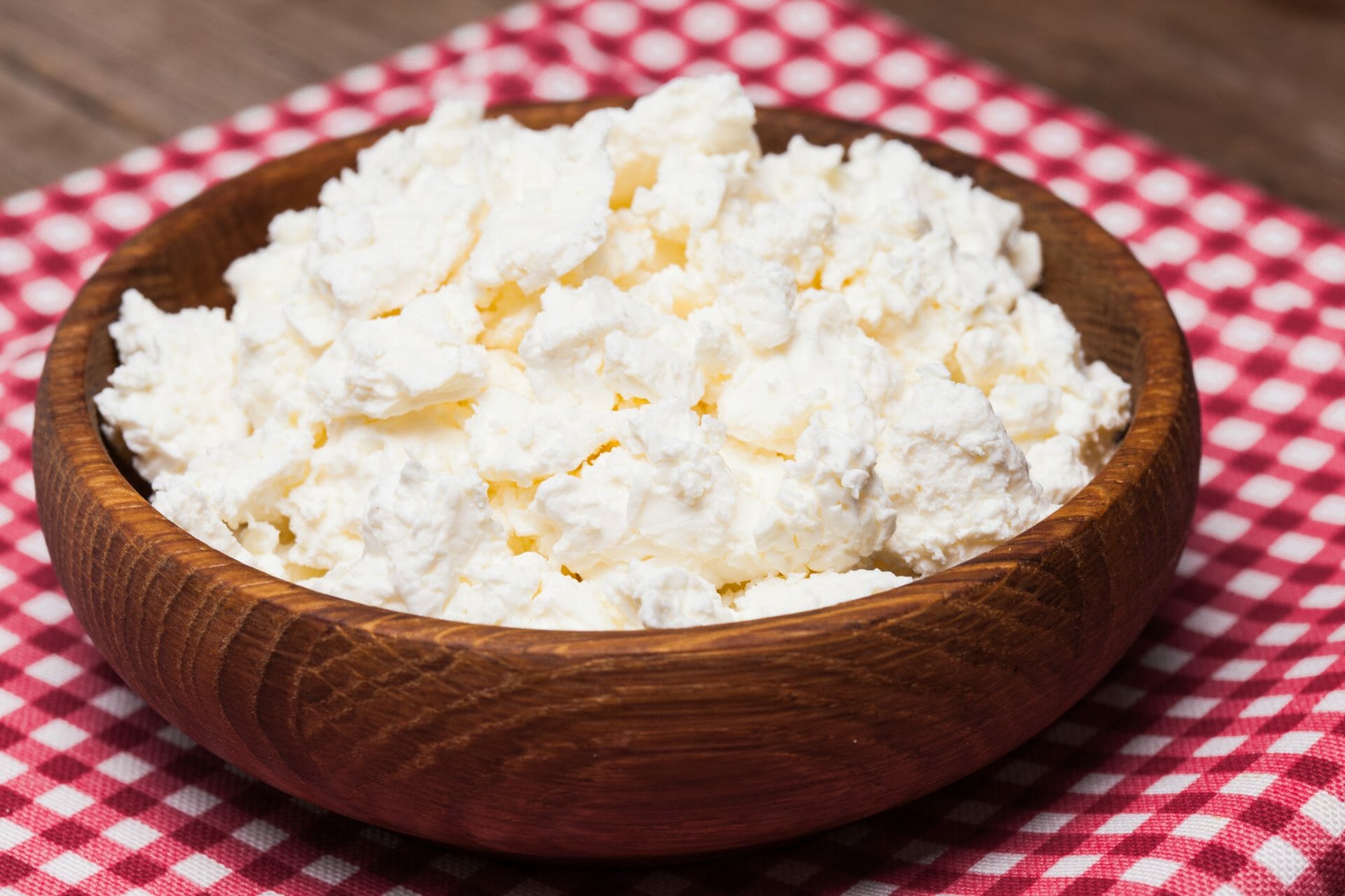 Eating Cottage Cheese When Pregnant [Safety,Nutrition & Alternatives]