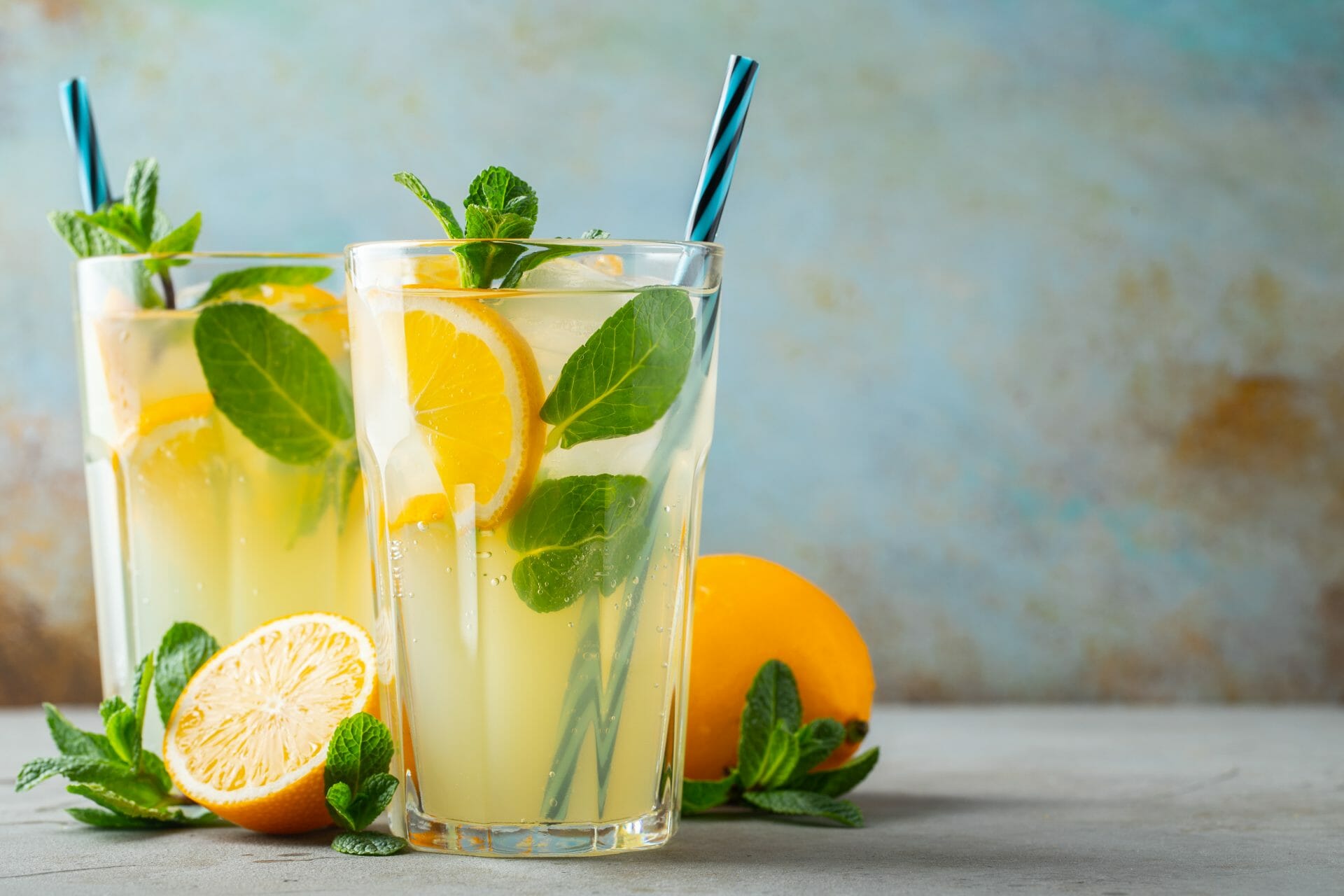 14 Healthy Lemonade Brands [Kids & Adults]